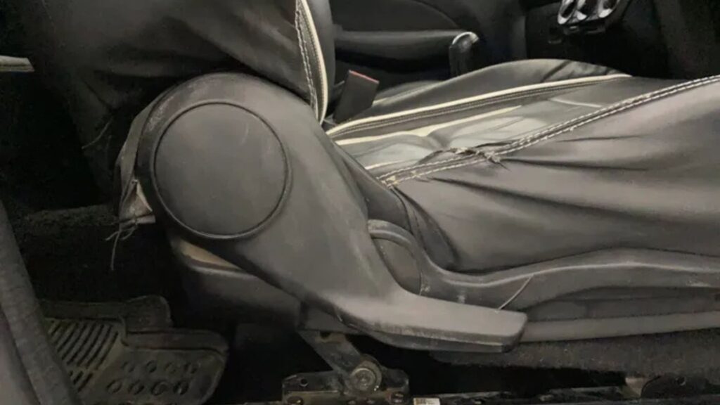 Maruti Swift 2020 Seat Adjust