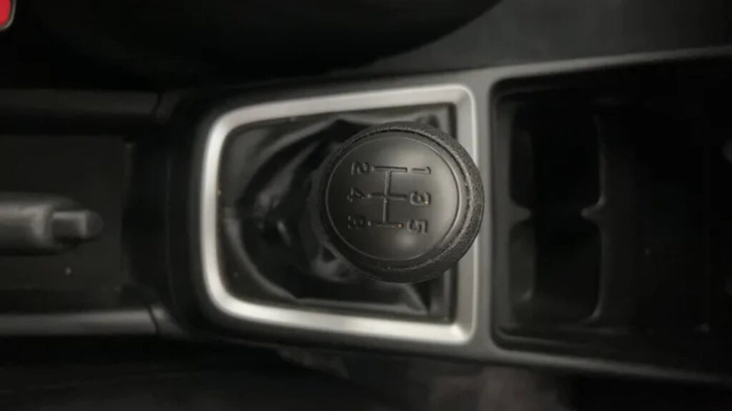 Maruti swift LXI magma grey 2023 for sale