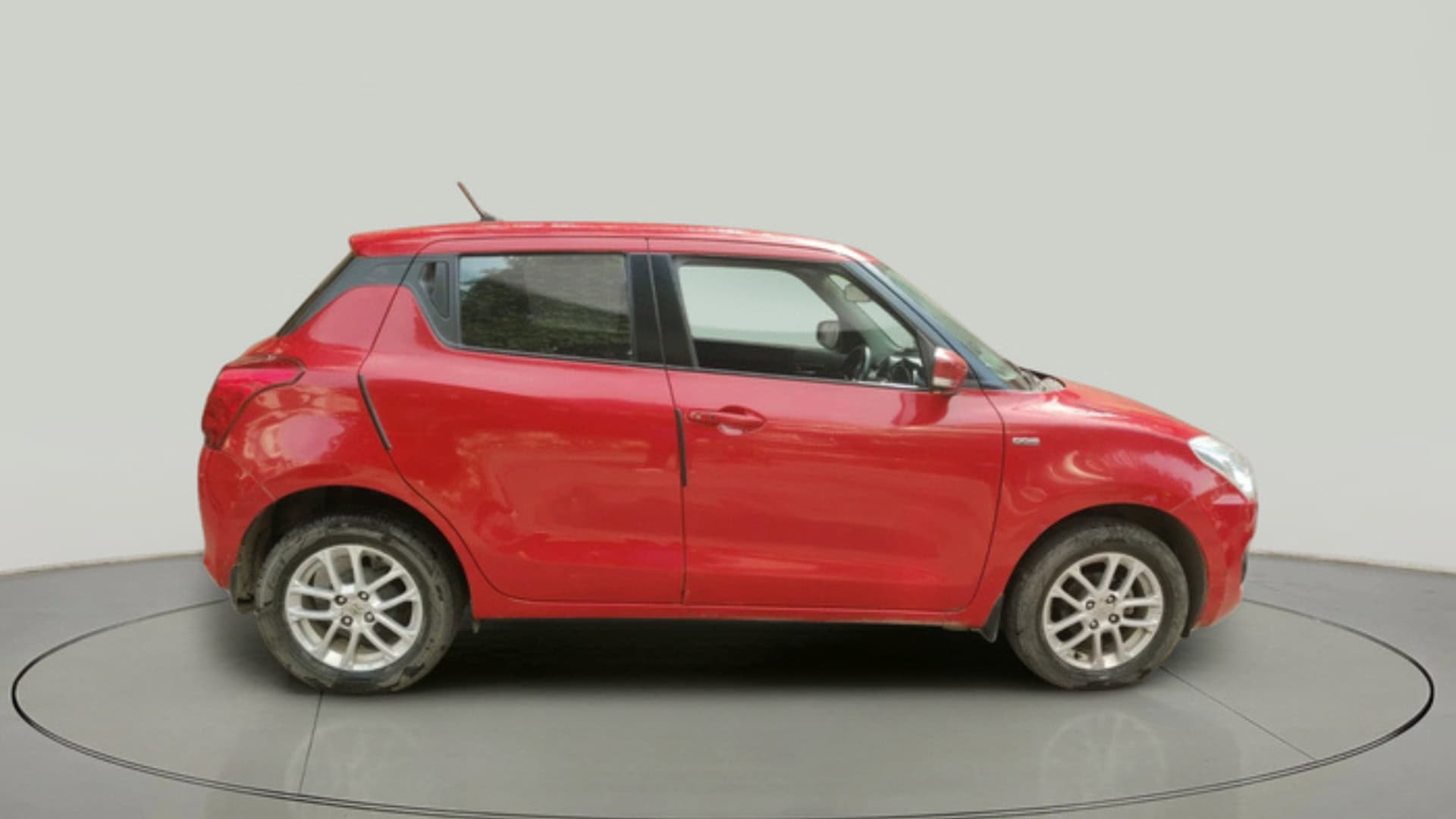 
								Buy Used 2020 Maruti Swift ZDI AMT In Noida Extension Sector 2 full									